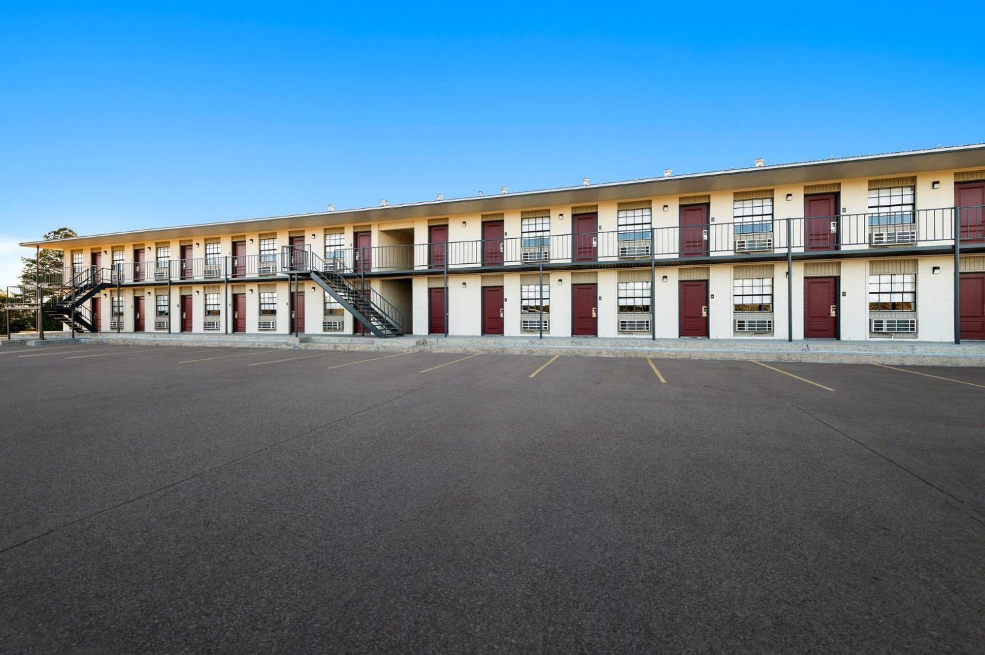 Red Roof Inn Nacogdoches Bagian luar foto