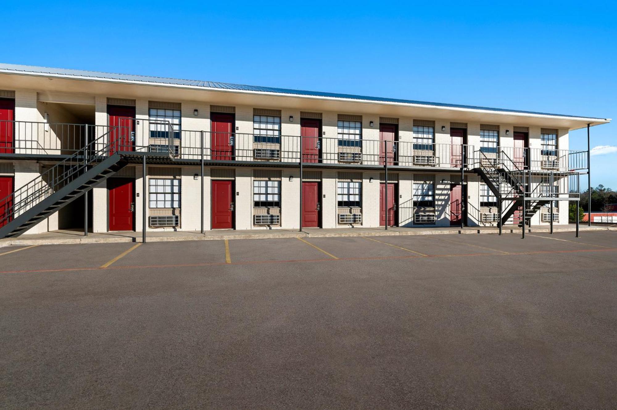 Red Roof Inn Nacogdoches Bagian luar foto